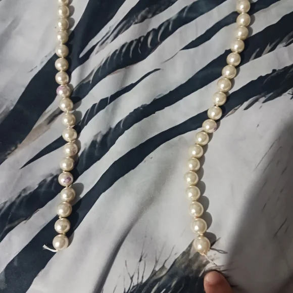 Women Ivory White Pearls Balls Long Necklace - Picture 9 of 10